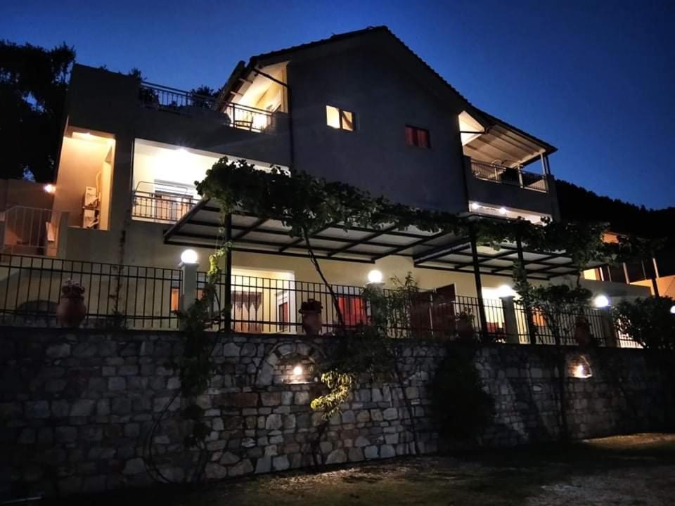 Nestor Apartments Chrisi Ammoudia Exteriör bild