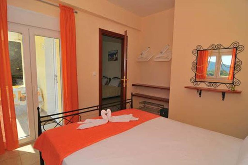 Nestor Apartments Chrisi Ammoudia Rum bild